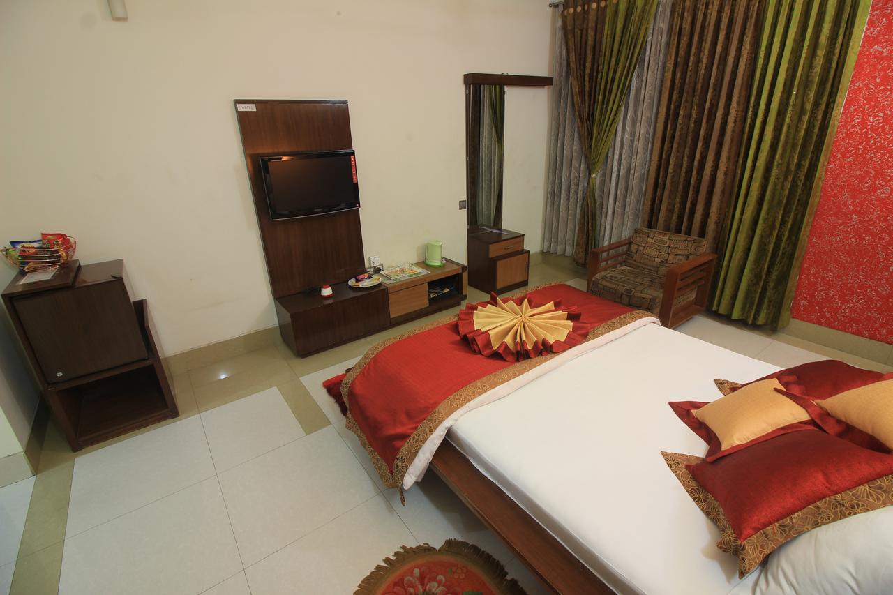 Tiger Garden Int Hotel Khulna Ngoại thất bức ảnh