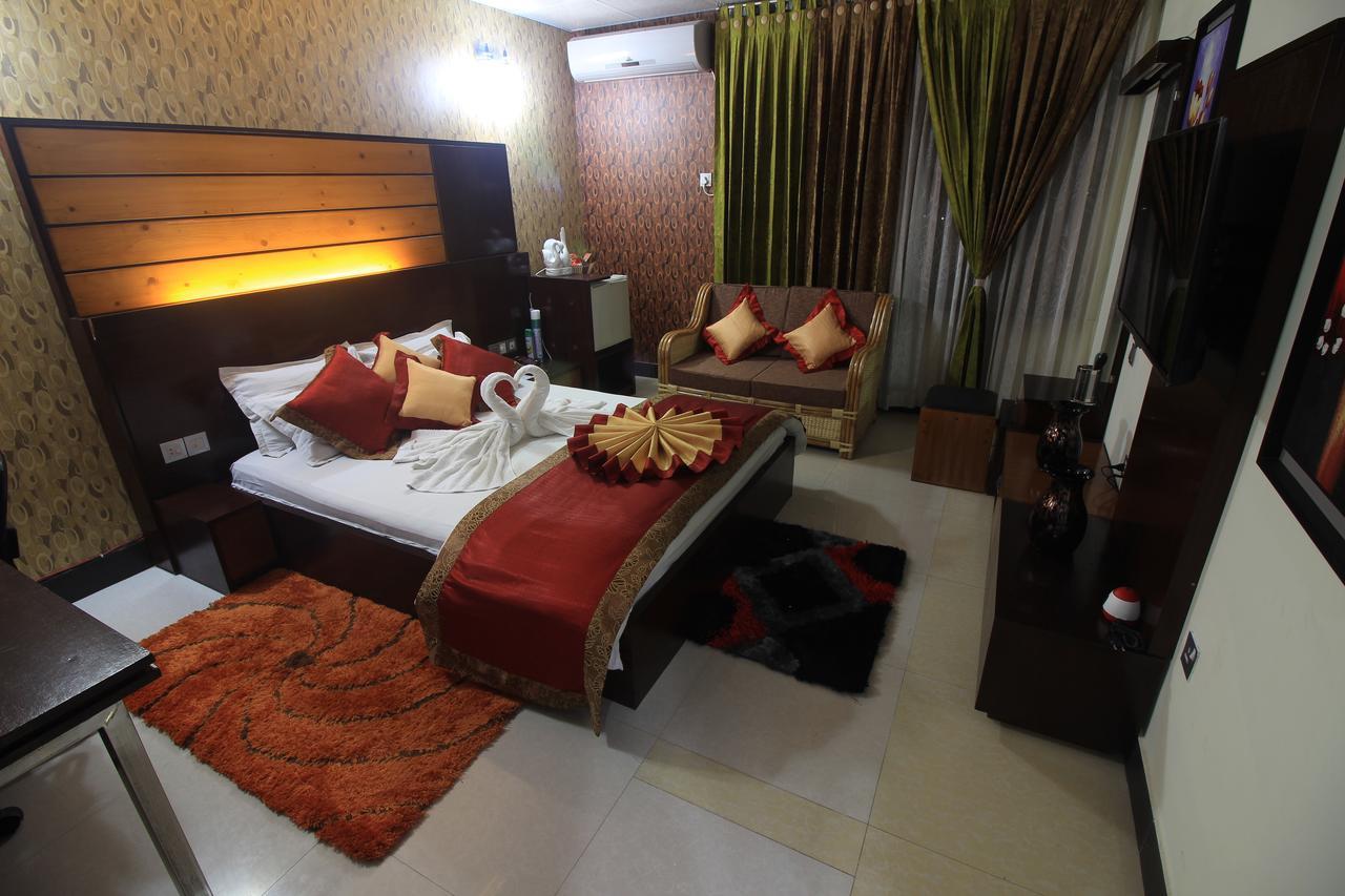 Tiger Garden Int Hotel Khulna Ngoại thất bức ảnh
