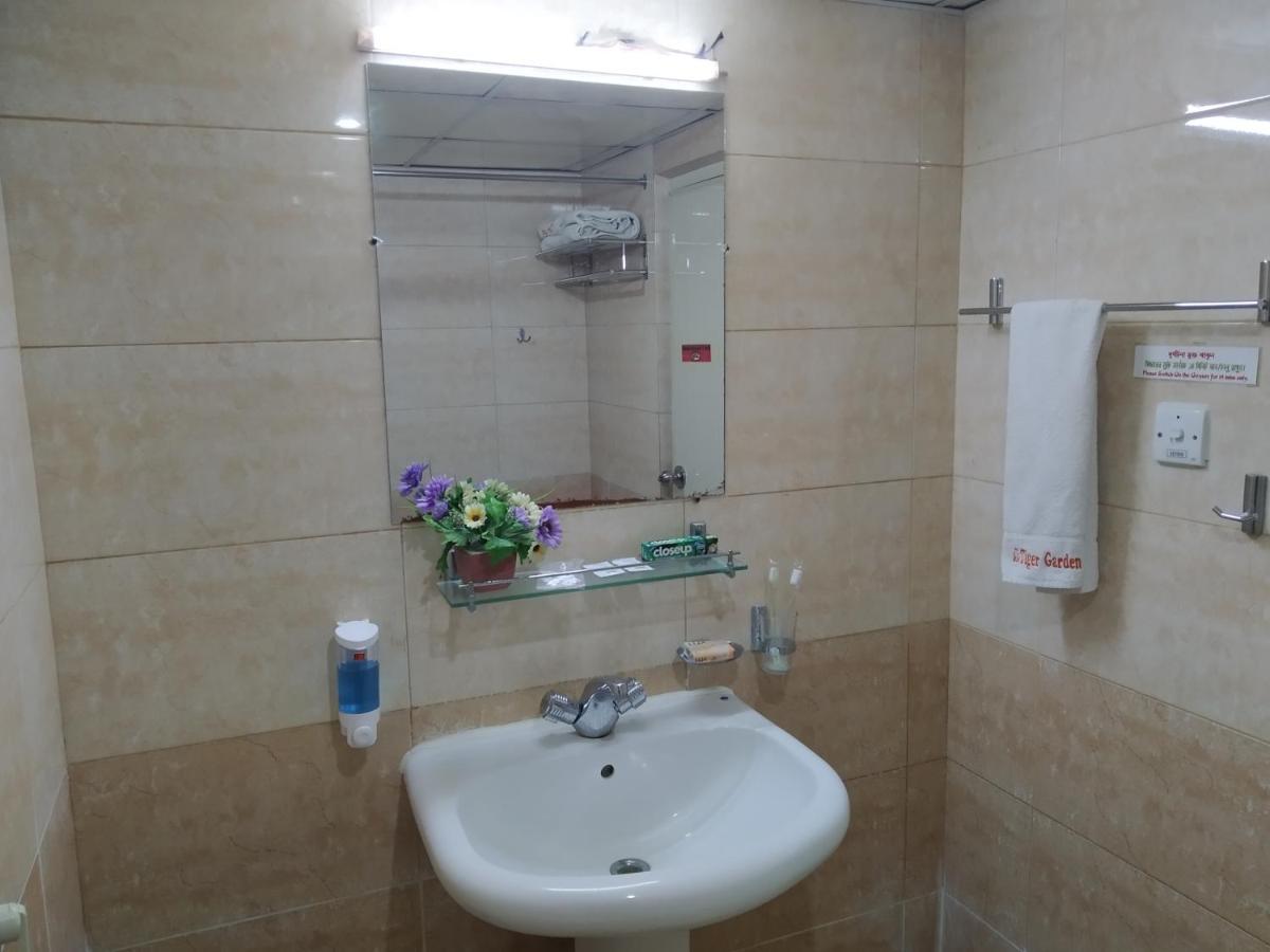 Tiger Garden Int Hotel Khulna Ngoại thất bức ảnh
